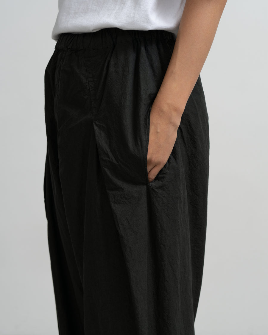 Fabric Forming Twist Pants