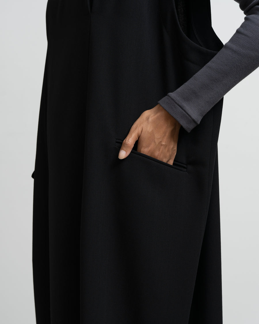 SLEEVELESS LONG DRESS