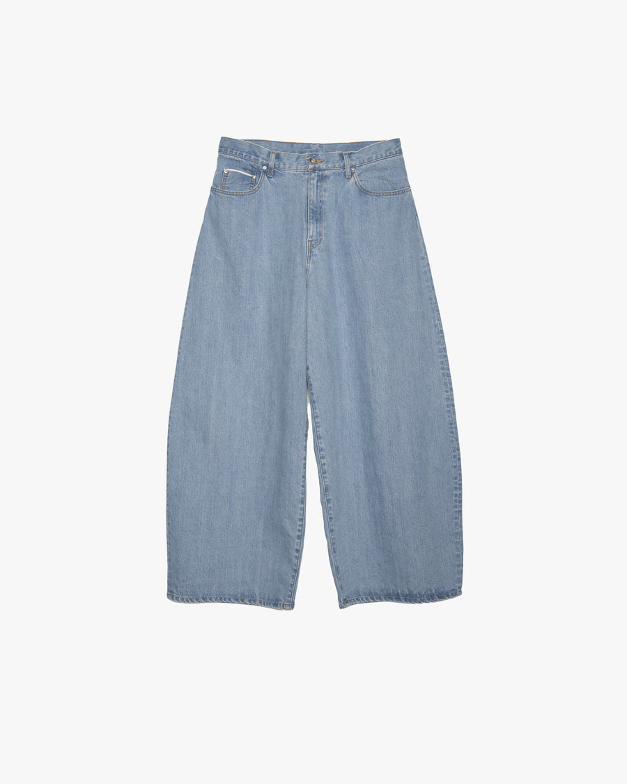 Wide straight jeans