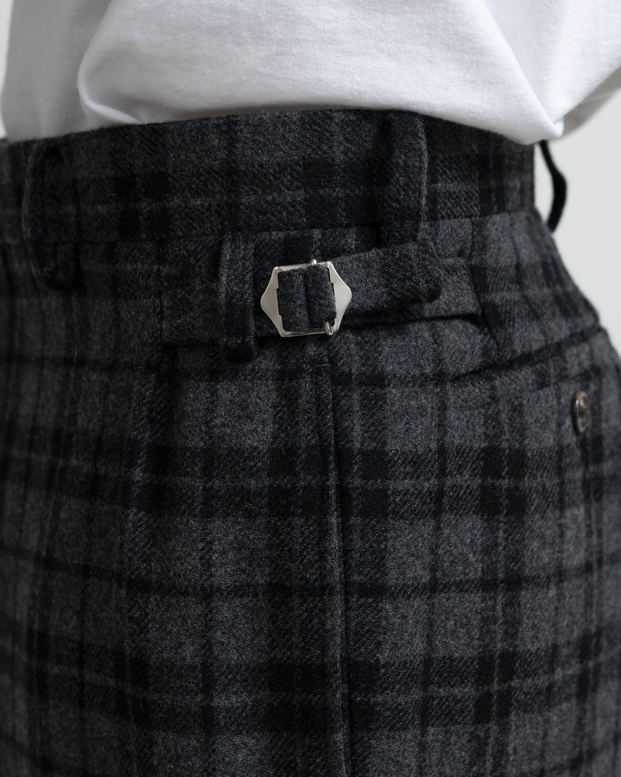 Side adjuster pants