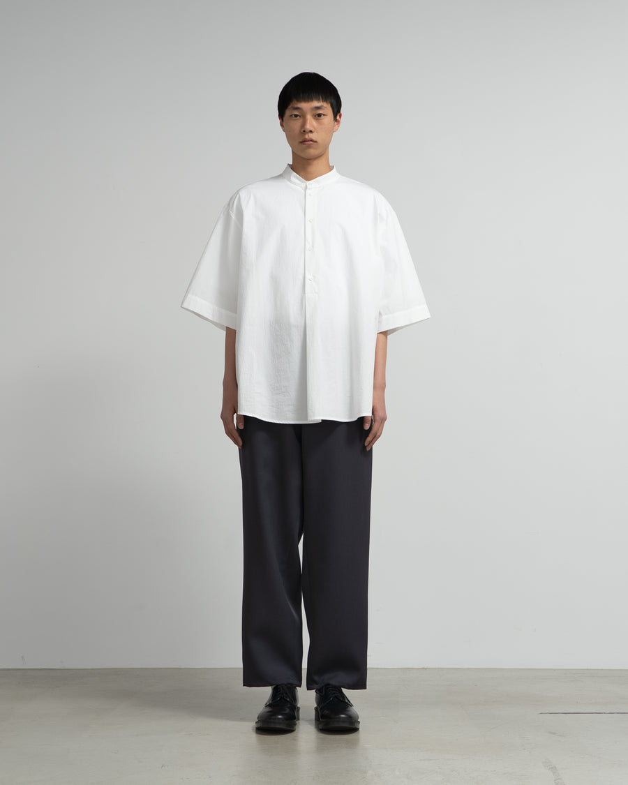 SHORT SHIRT TYPEWRITER