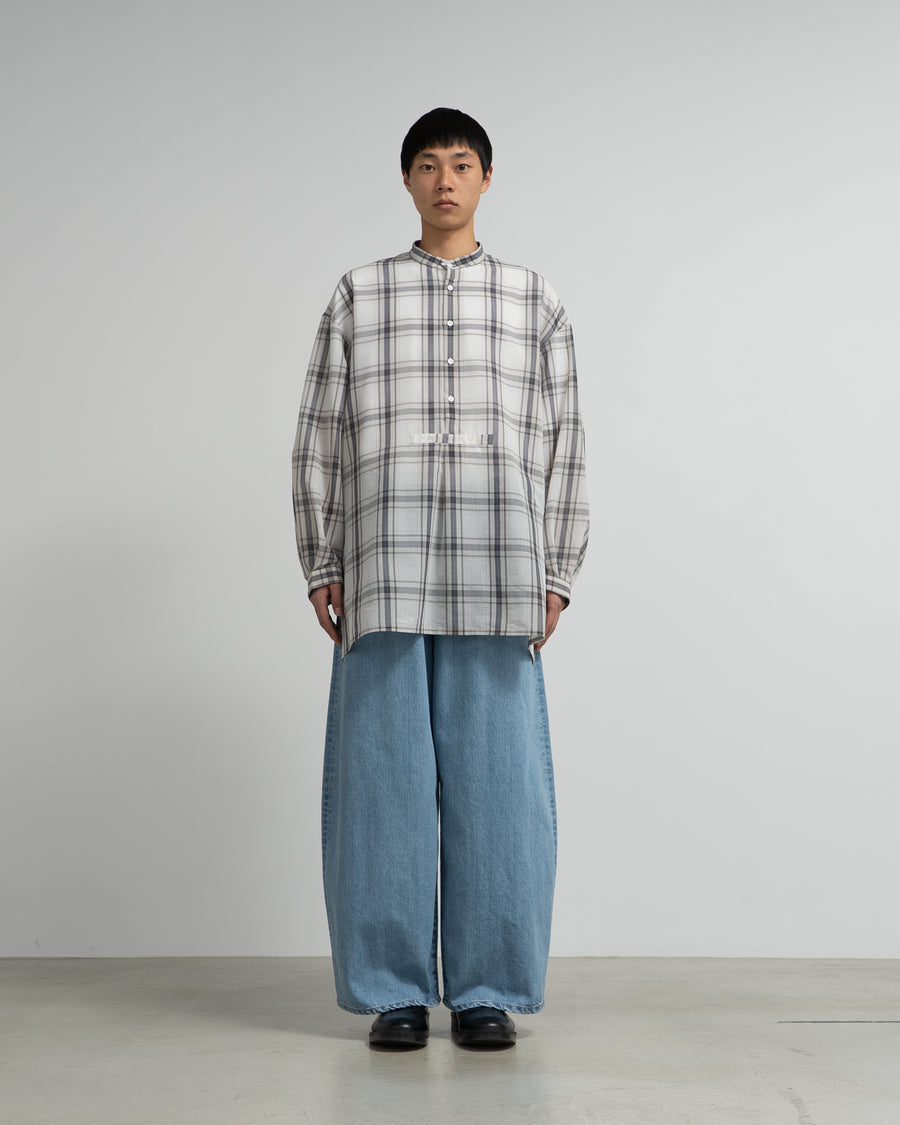Wide straight jeans