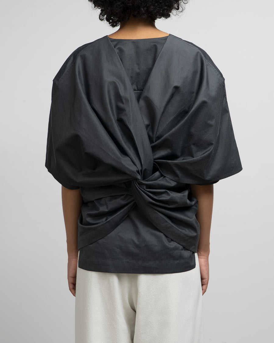 VISCOSE BLEND BLOUSE WITH A TWISTED BACK
