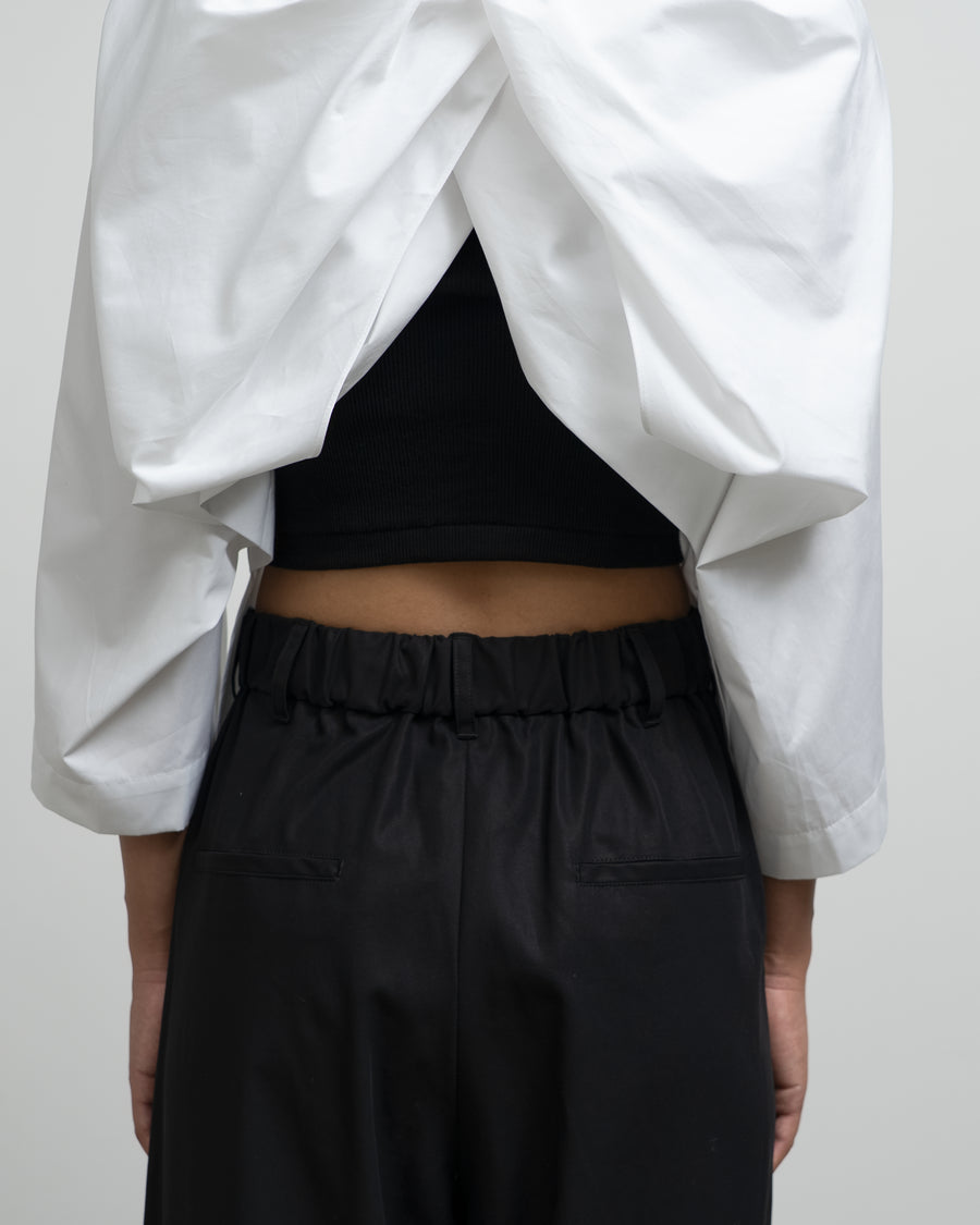 FITTED SHIRT WITH TWISTABLE SLEEVE DETAIL