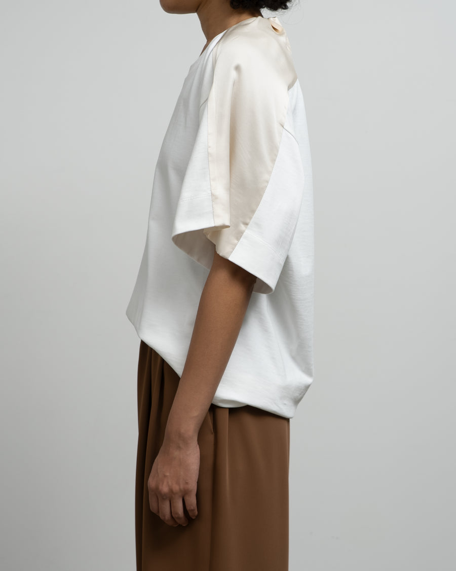 WHITE COTTON T-SHIRT WITH TWISTED NECK